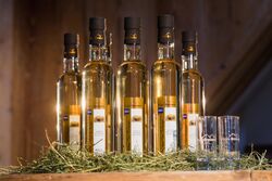 Allgäuer Heu-Schnaps 30,0 % Vol. 700 ml